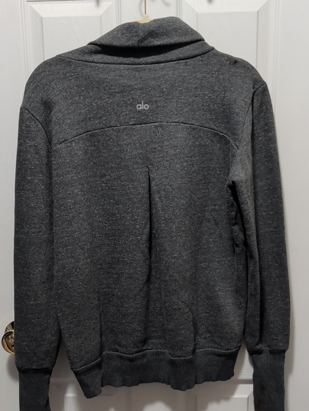 ALO Yoga Women's Dark Gray Heather Zip-Up Sweater